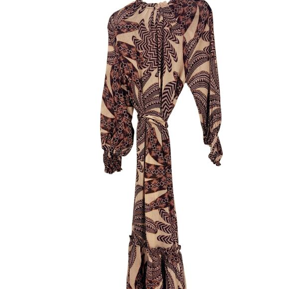 Farm Rio Women\'s Sand Yawanawa Vanahu Maxi Dress Long Sleeve Brown Size L  NWT